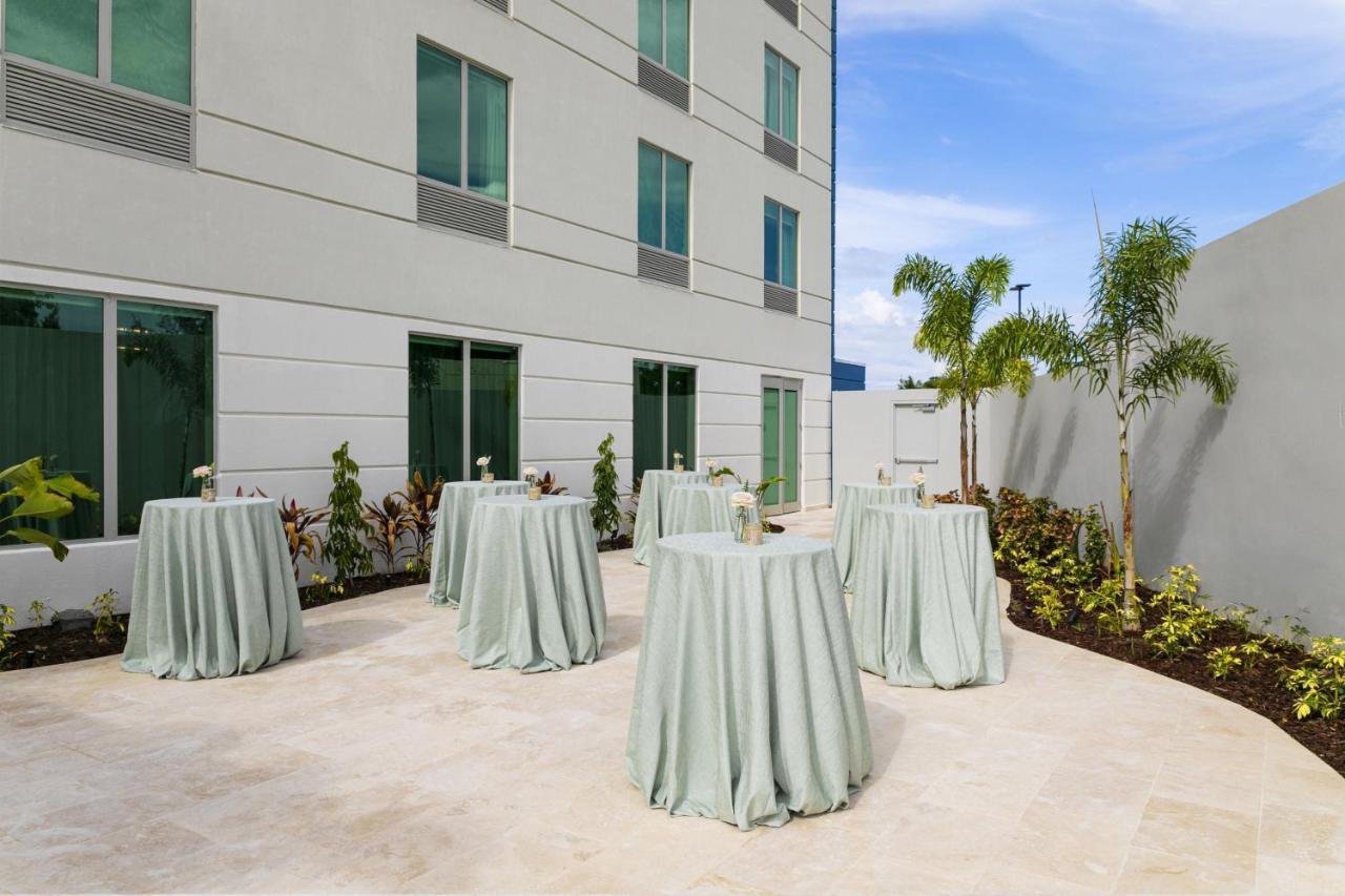 Fairfield By Marriott Luquillo Beach Exterior foto